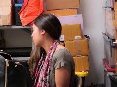 Amateur shoplifter cummed